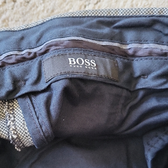 Hugo Boss Men's Gray Pants - Picture 3 of 4